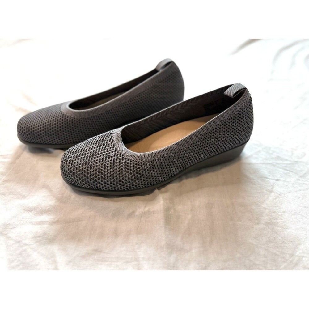 Propet Yen Womens Knit Shoe Size 8.5 Gray Casual Comfort Slip On Flat NWOB - Picture 2 of 7
